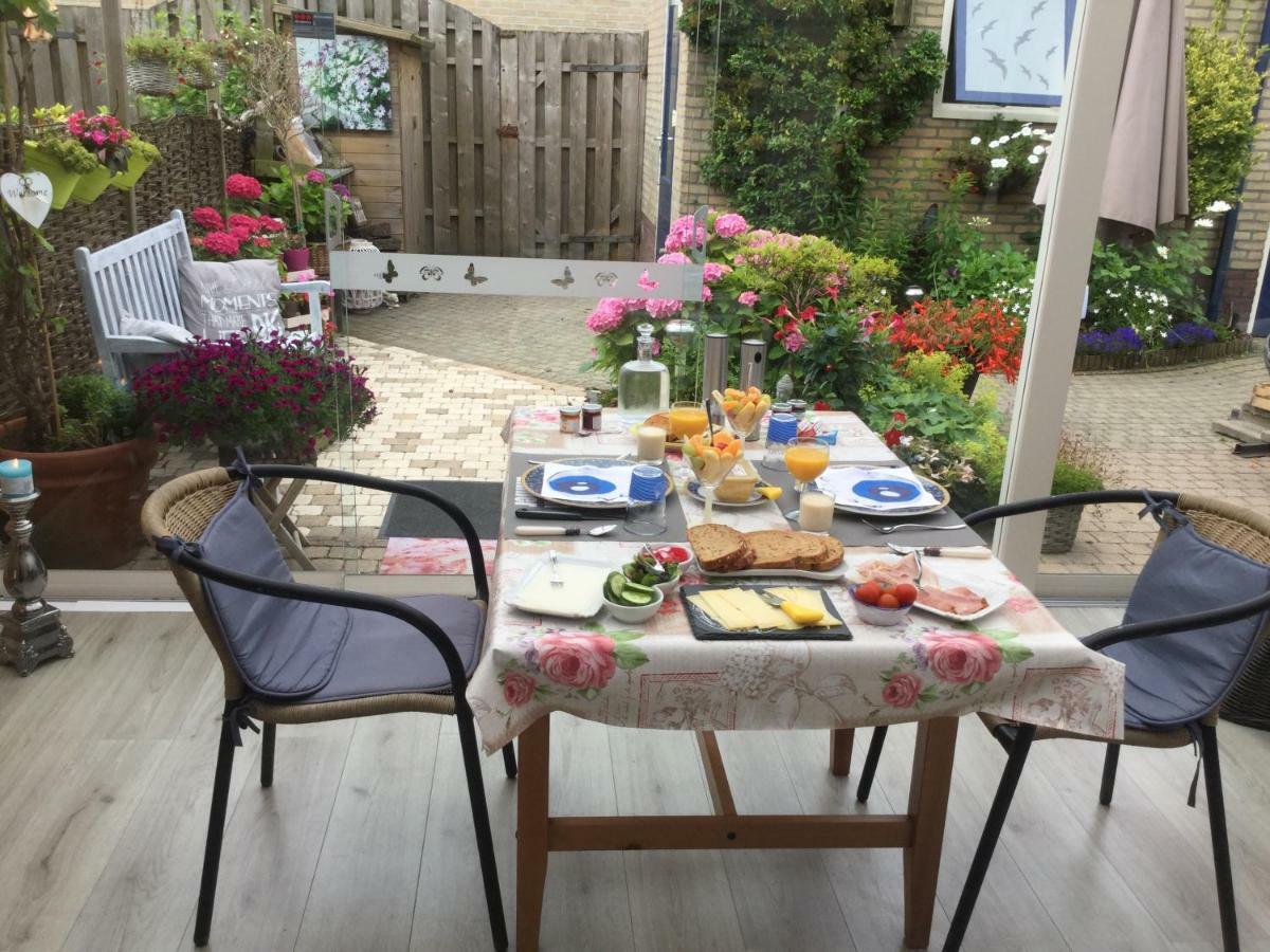 Bed And Breakfast Ineke En John Hoofddorp Bagian luar foto