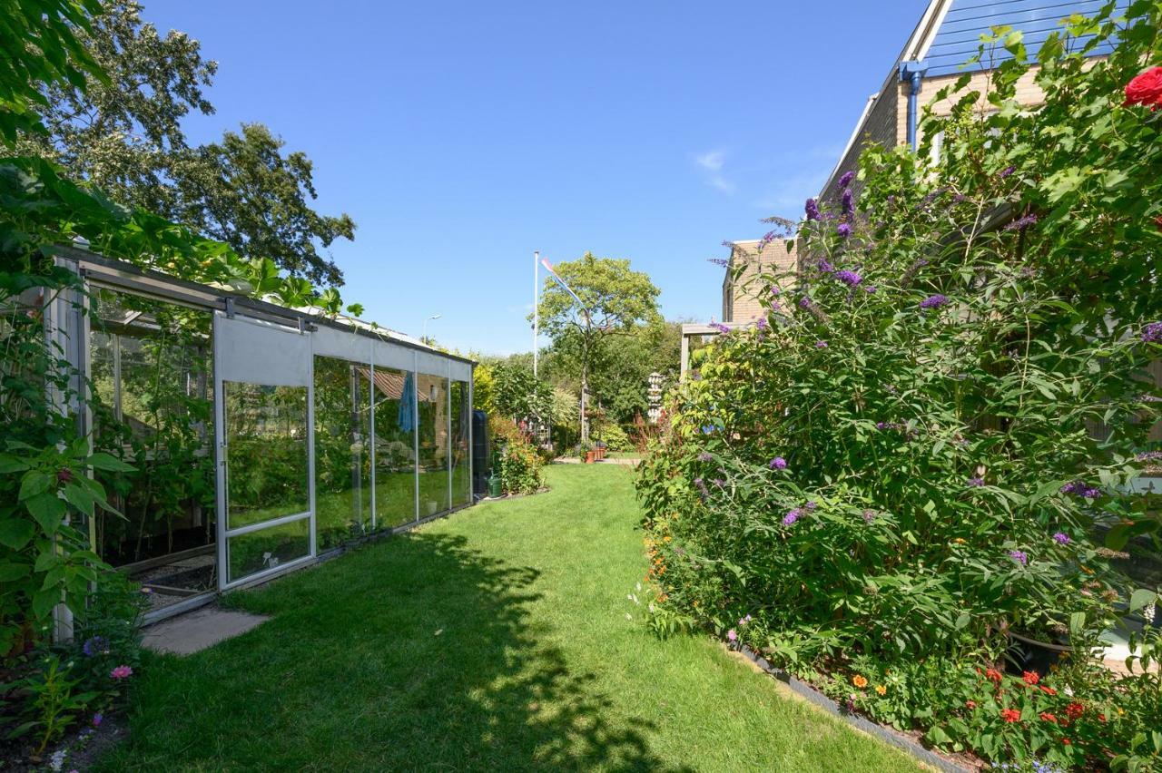 Bed And Breakfast Ineke En John Hoofddorp Bagian luar foto